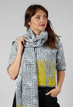 Oversized Scarf in Light Grey and Yellow