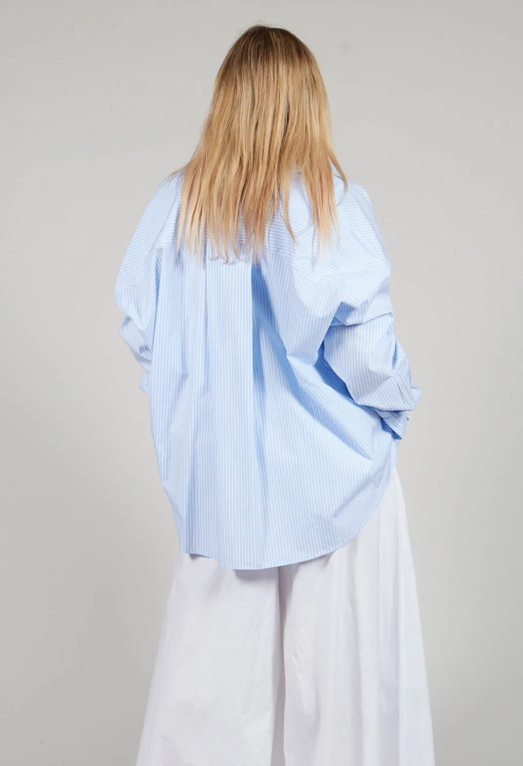 Oxford Shirt in Striped Blue