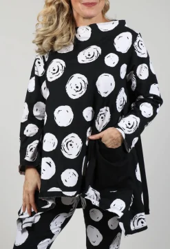 Paint Polka Dot Print Top in Black