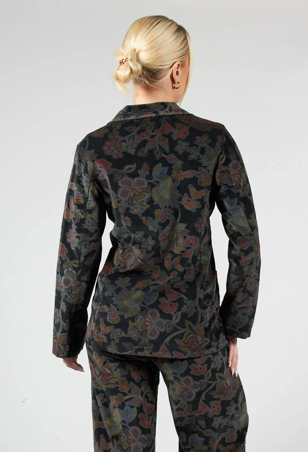 Paisley Print Velvet Blazer in Black