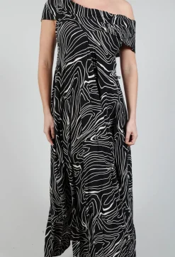 PAKA11 Dress in Black with White