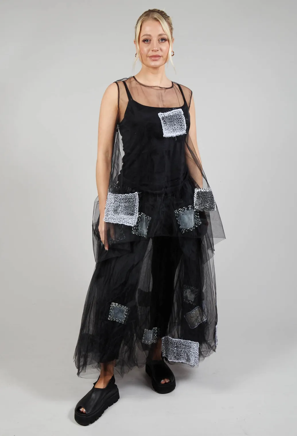 Patch Print Mesh Vest in Black and White