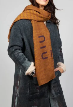 Patterned Scarf in Bronzo