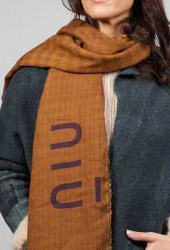 Patterned Scarf in Bronzo
