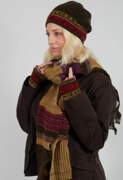 Patterned Wool Scarf in Mustard