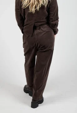 Pedra Trousers in Brown
