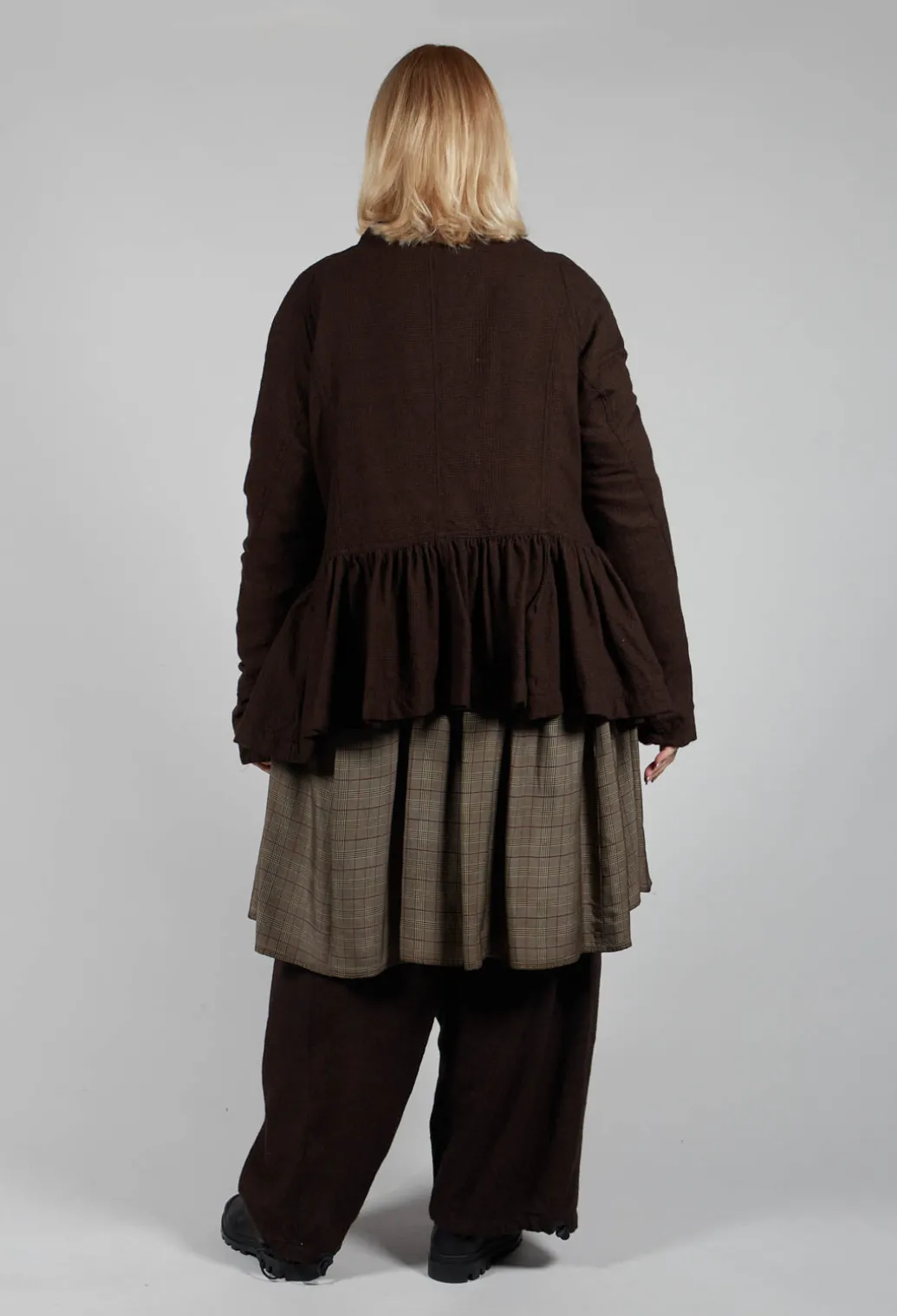 Peplum Style Jacket in Kaffee Check