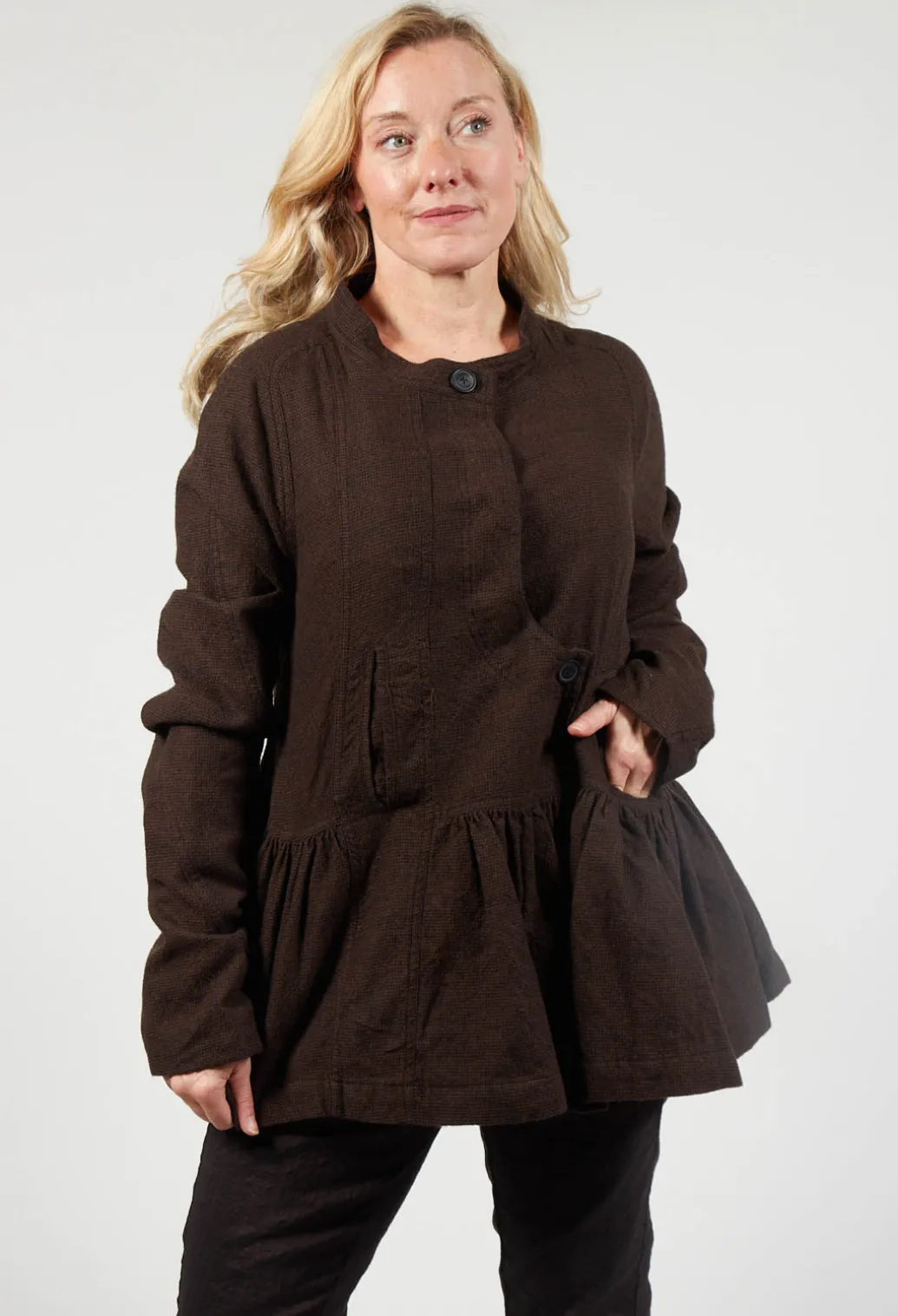 Peplum Style Jacket in Kaffee Check