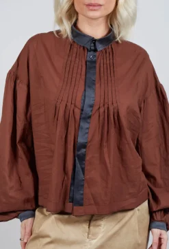 Pintuck Shirt in Original