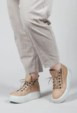 Platform Sole Boots in Gasoline Aglio