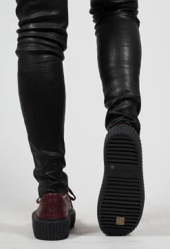 Platform Trainers in Merlot
