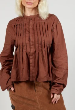 Pleat Shirt in Brown
