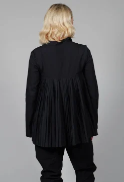 Pleated Back Shirt in Black