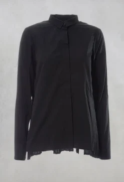 Pleated Back Shirt in Black