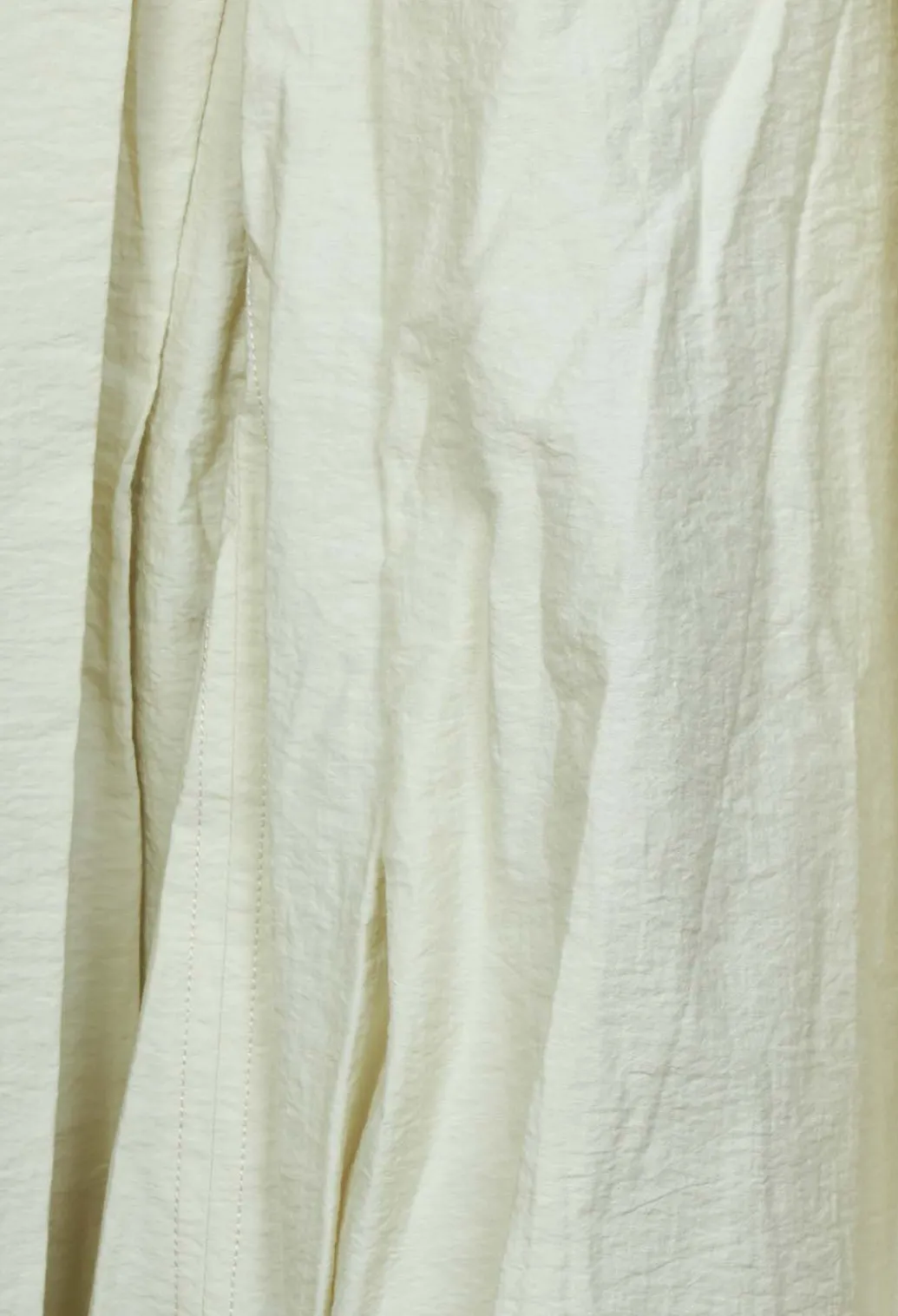 Pleated Nayati Skirt in White Clay