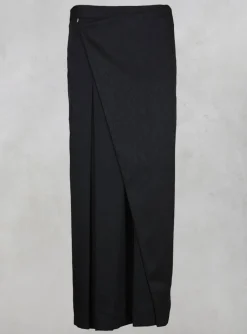Pleated Pencil Skirt with Print in Black