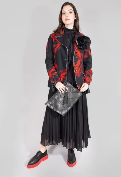 Pleated Skirt in Black