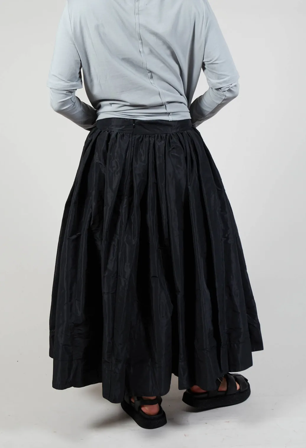 Pleated Skirt in Black