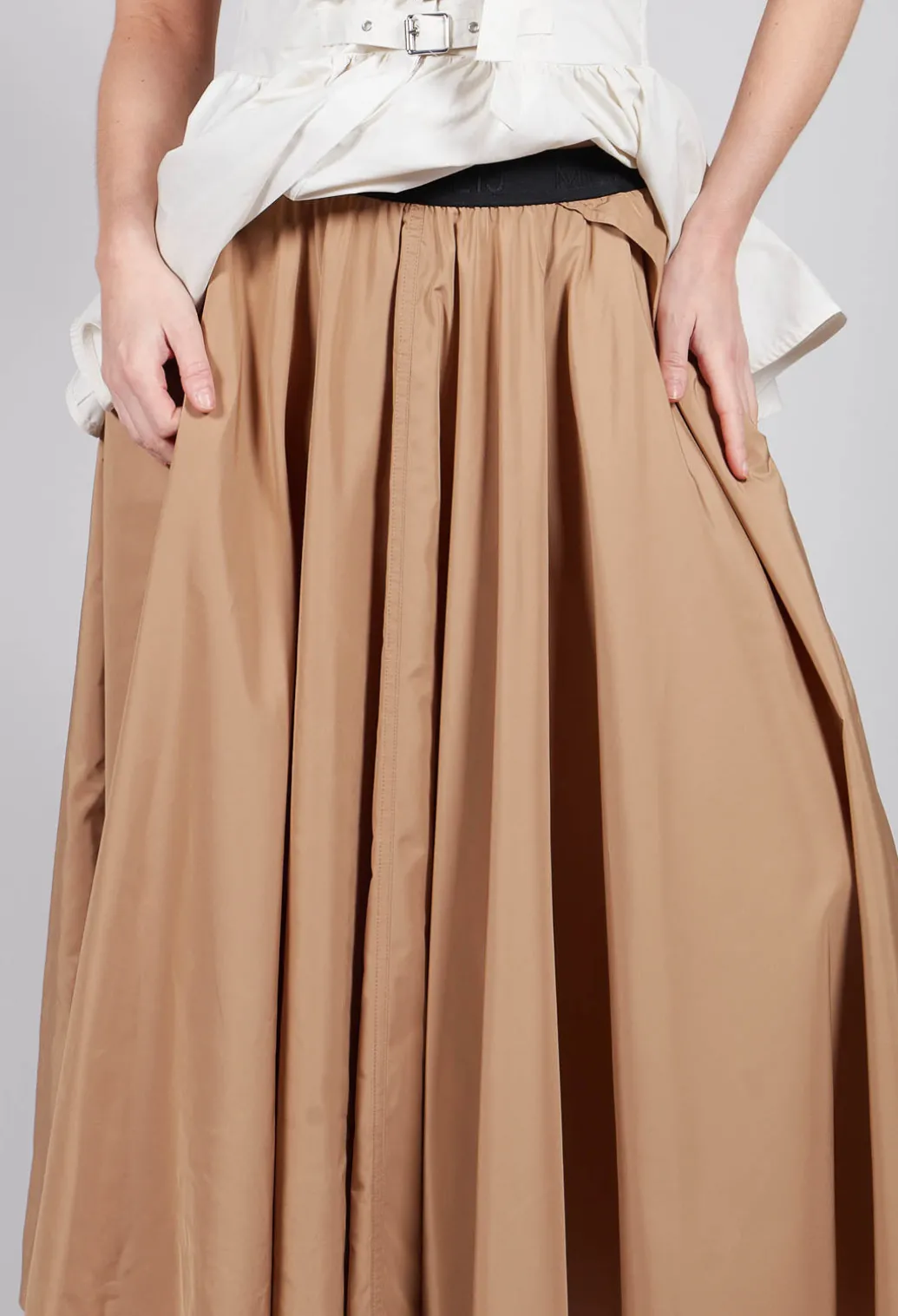 Pleated Skirt in Camel