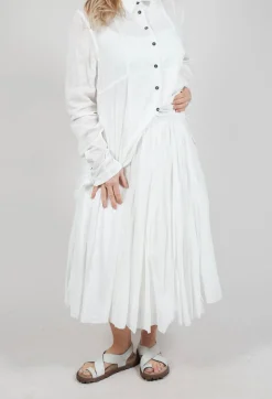 Pleated Skirt in Starwhite