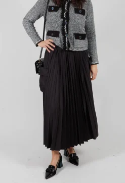 Pleated Utility Skirt in Nero