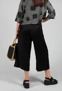 Pleated Wide Leg Trousers in Black
