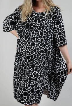 Pocket Dress in White with Black Pois