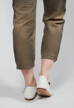 Pointed Flats in Osso