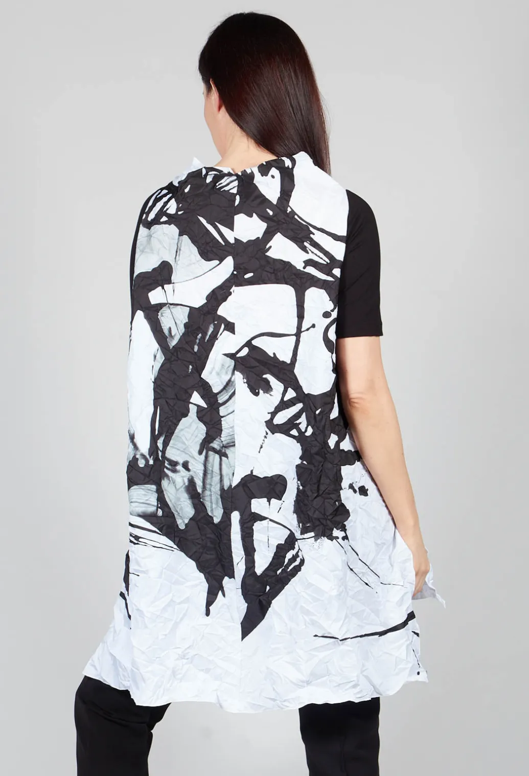 PORS Top in Black White Colourful