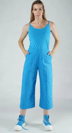 PRE-ORDER - Cropped Straight Leg Trousers in Black (Pictured in Malibu)