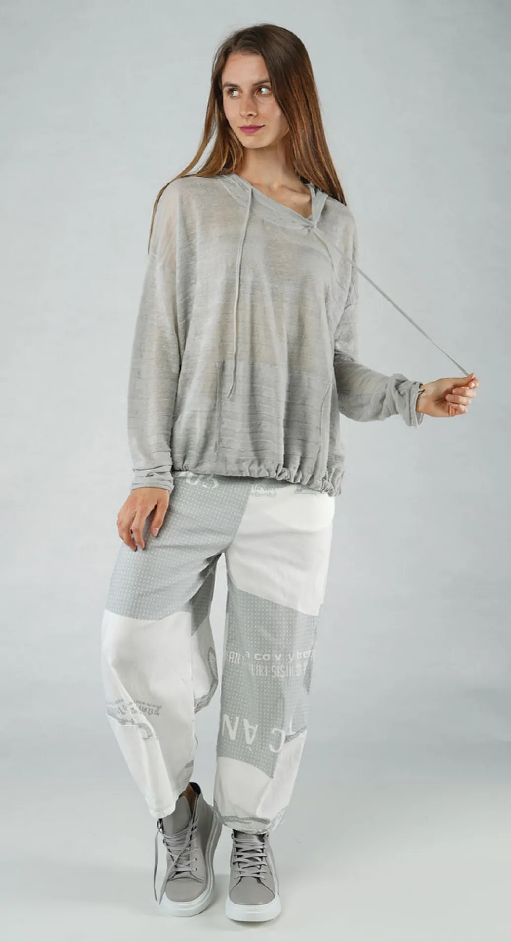 PRE-ORDER - Lightweight Hooded Pullover in Grey