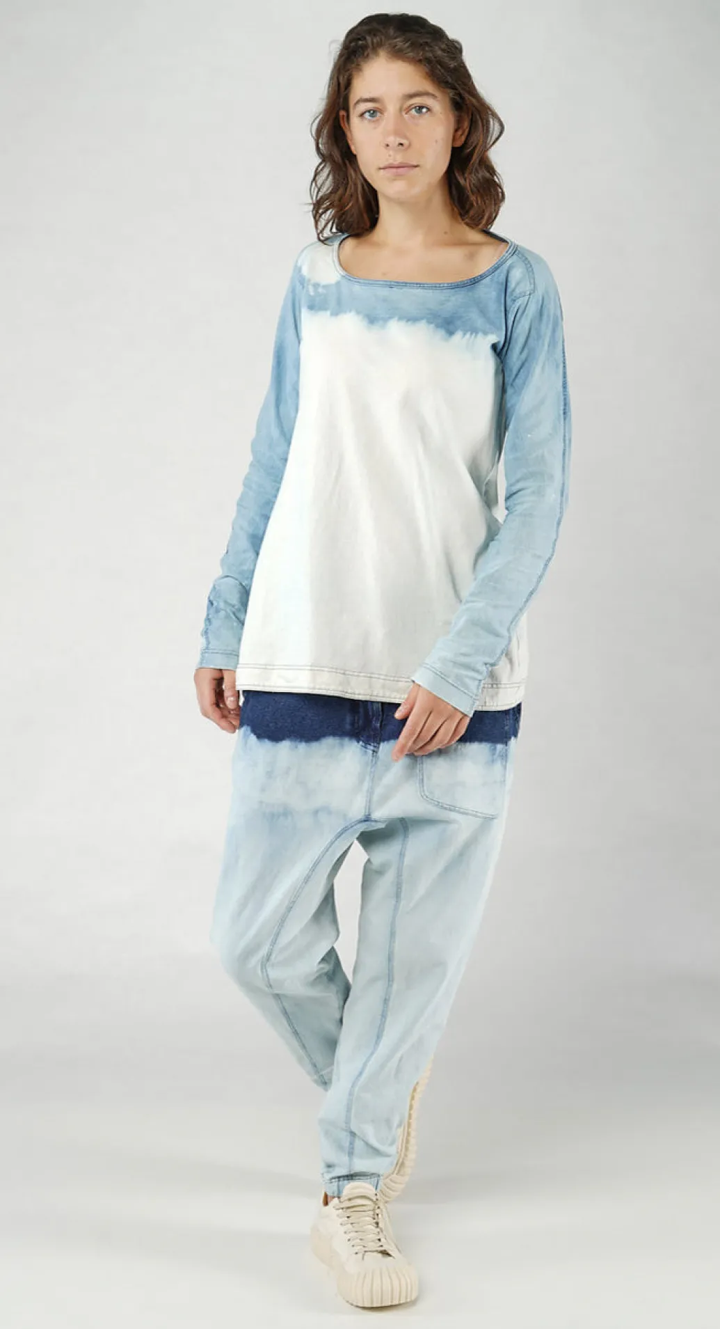 PRE-ORDER - Long-Sleeve Top with Contrast Stitching in Mandarine Dye (Pictured in Bleachwash)