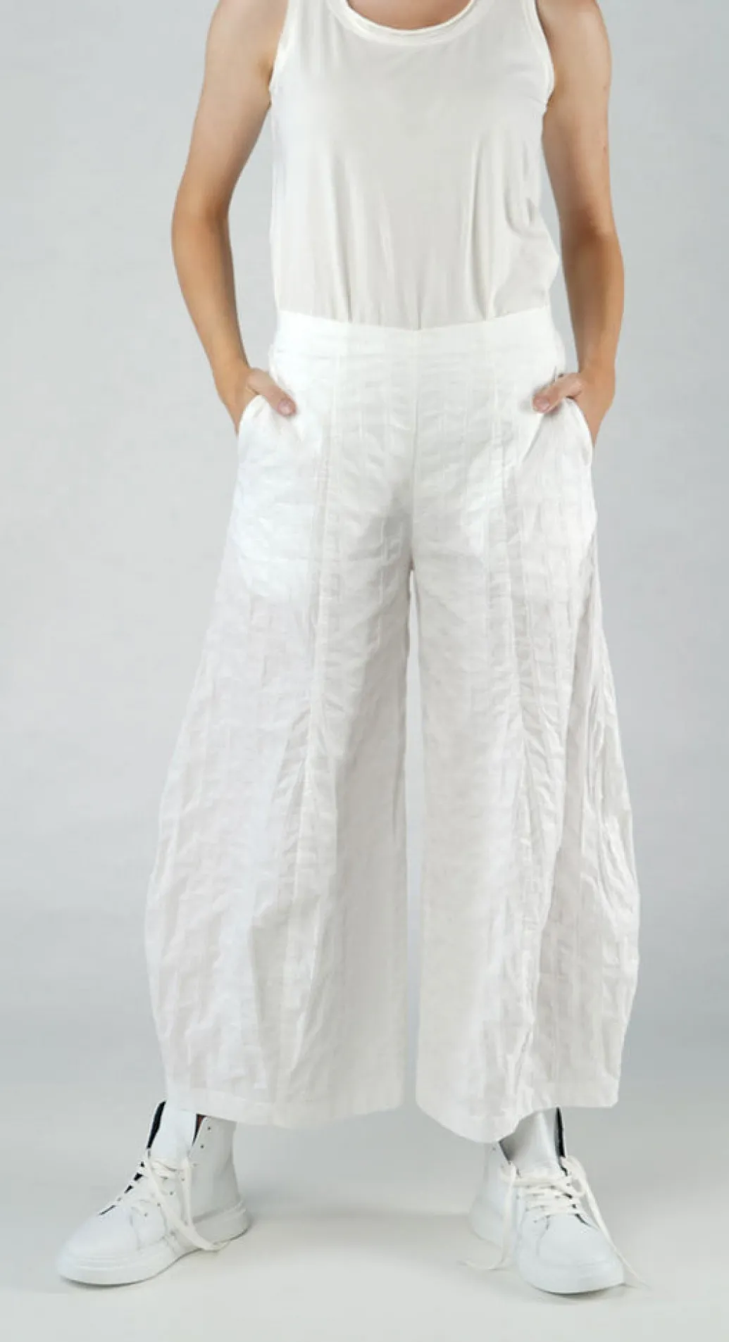 PRE-ORDER - Tulip Hem Trousers in Malibu (Pictured in Offwhite)