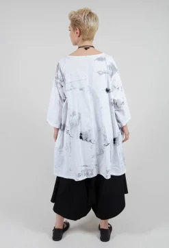 Print Jumper in Black and White