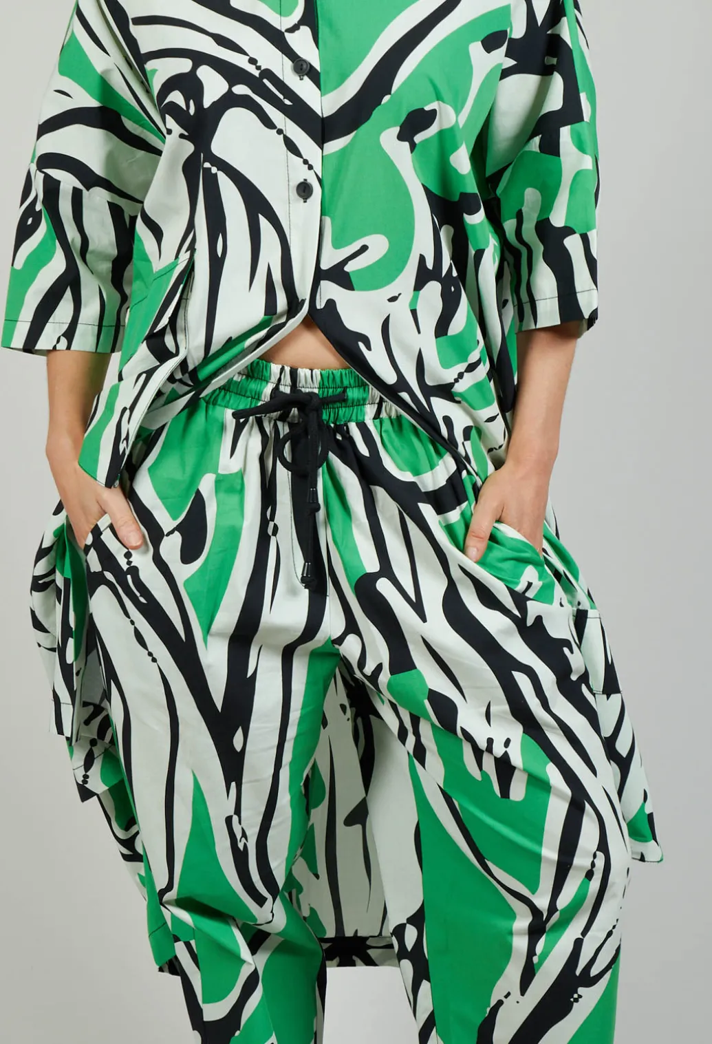 Print Patterned Trousers in Original Green