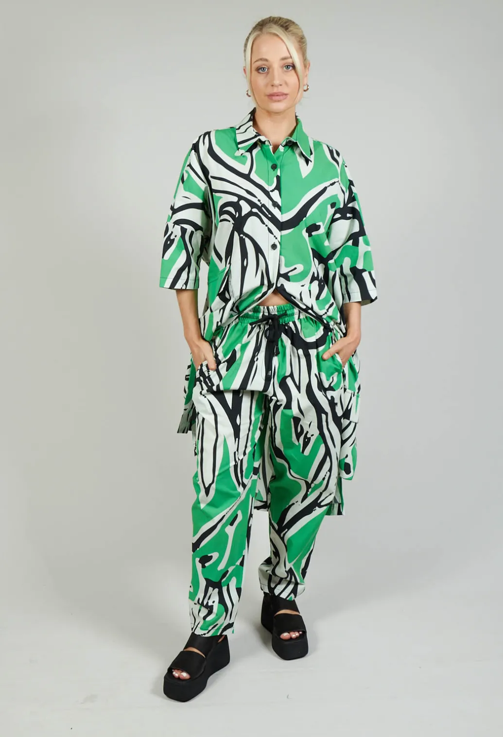 Print Patterned Trousers in Original Green