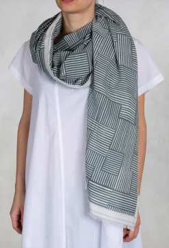 Printed Scarf in Grey Shadow
