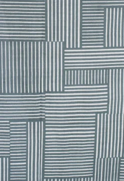 Printed Scarf in Grey Shadow