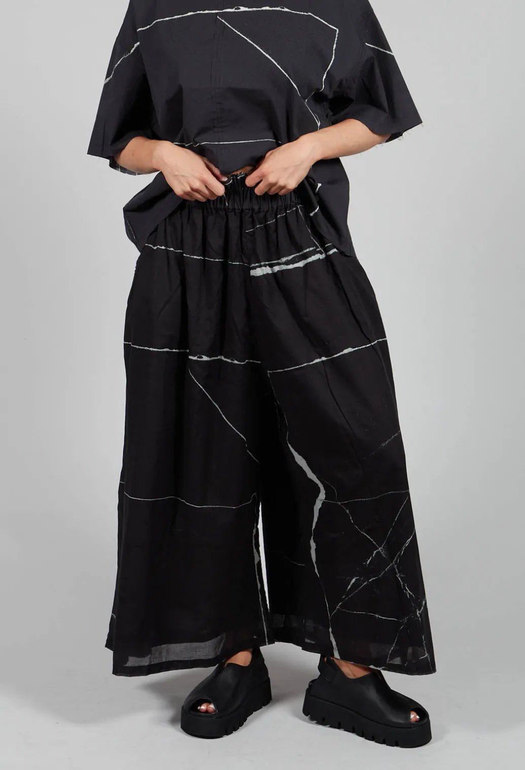 Printed Tanto Trousers in Off Black Banner
