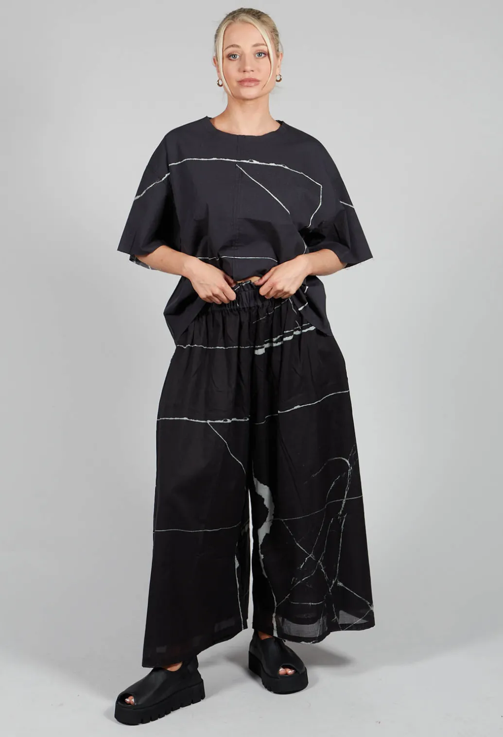 Printed Tanto Trousers in Off Black Banner