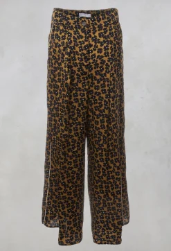 Printed Wide Leg Trousers in Black