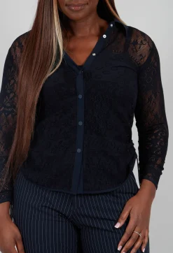 Pronounce Shirt in Navy