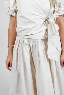 Pull on Pleated Skirt in Ecru