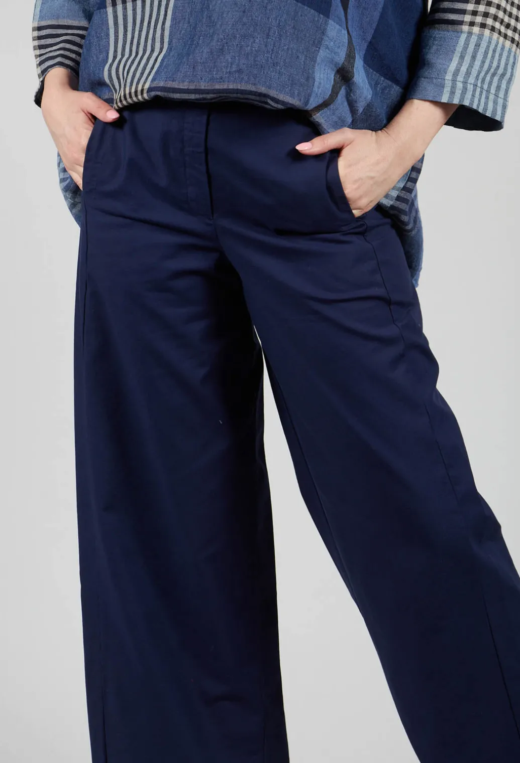 Pura Trousers in Ink