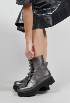 Qaku Ankle Boots in Plomo