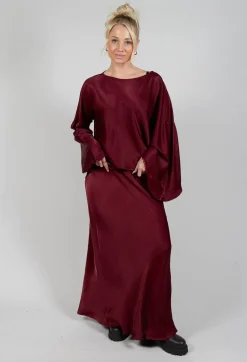Raj Sicilia Skirt in Smoky Red