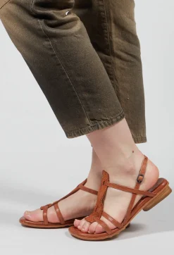 Ramones Sandal in Tan