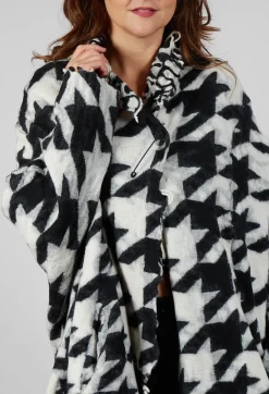 Raw Edge Cardigan in Black Bone Jacquard