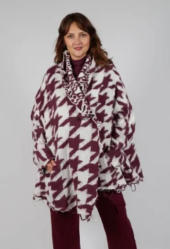 Raw Edge Cardigan in Merlot Bone Jacquard