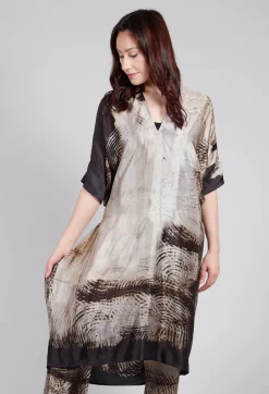 Relaxed Dress in Single Variant